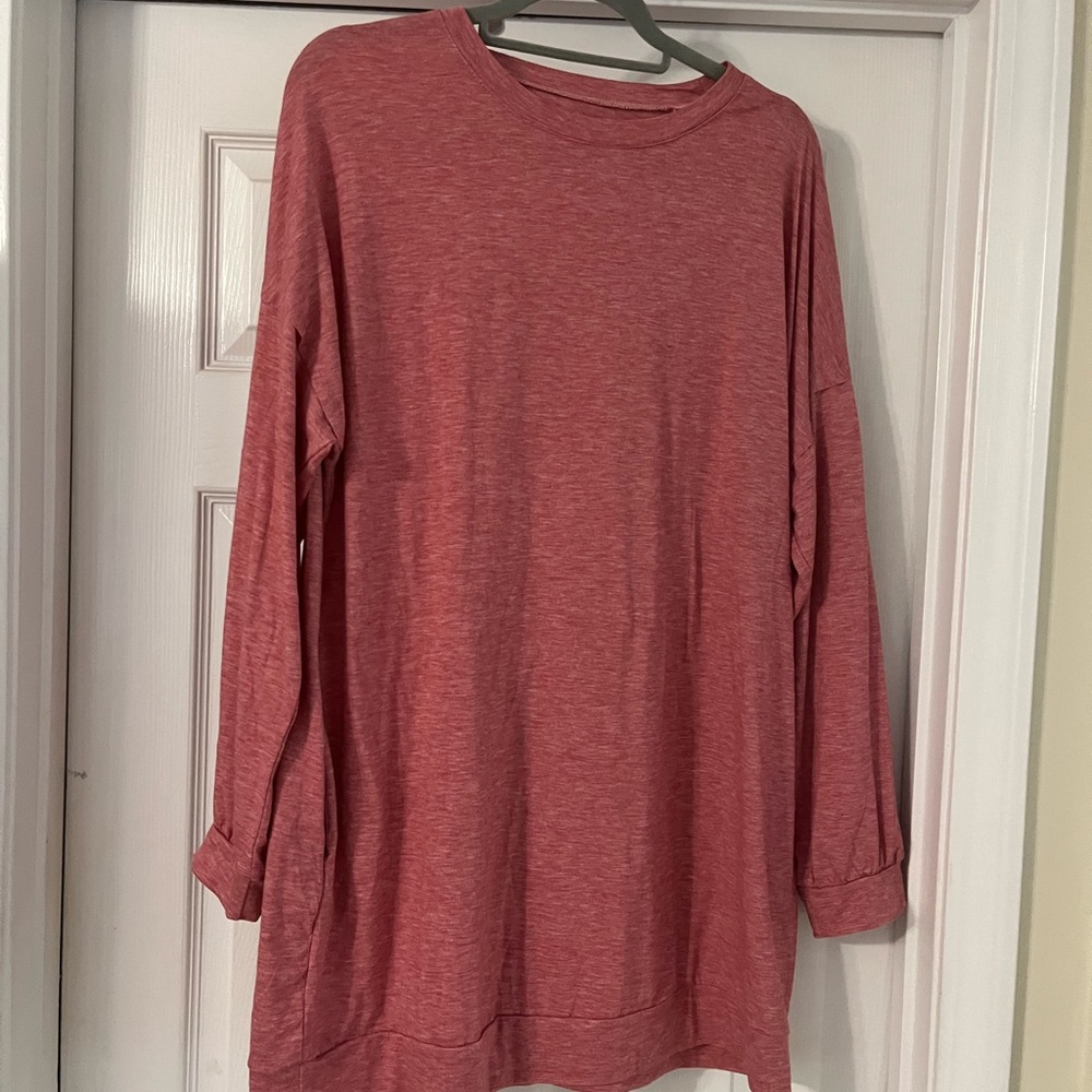 Women’s long sleeve shirt